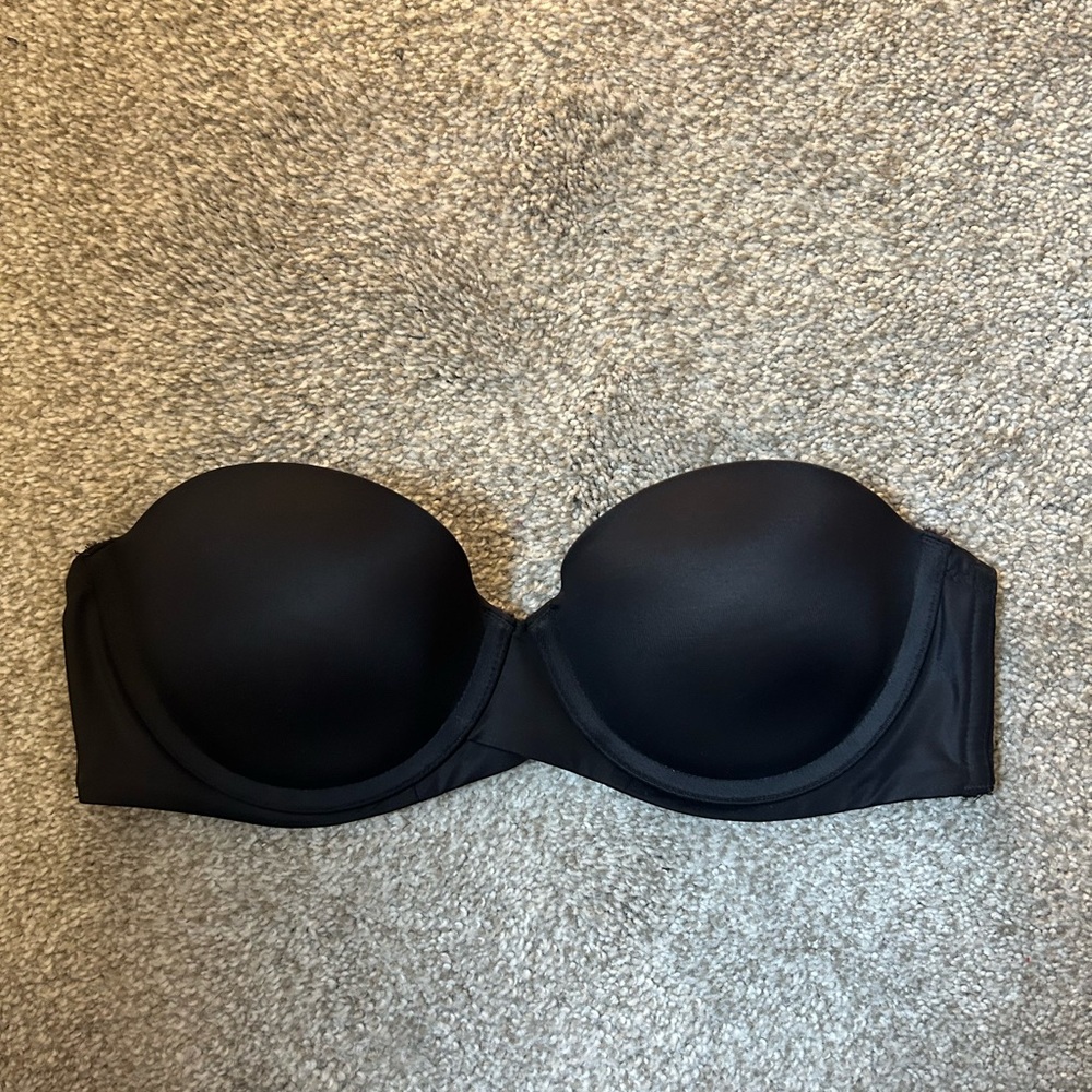 Maidenform 34B Self Expressions Stay Put Strapless Bra